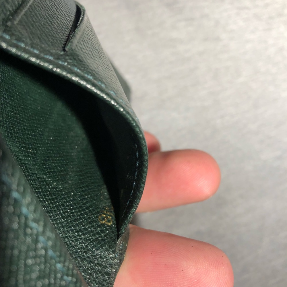 SOLD❗️Dark Green Louis Vuitton Bifold - Picture 5 of 8